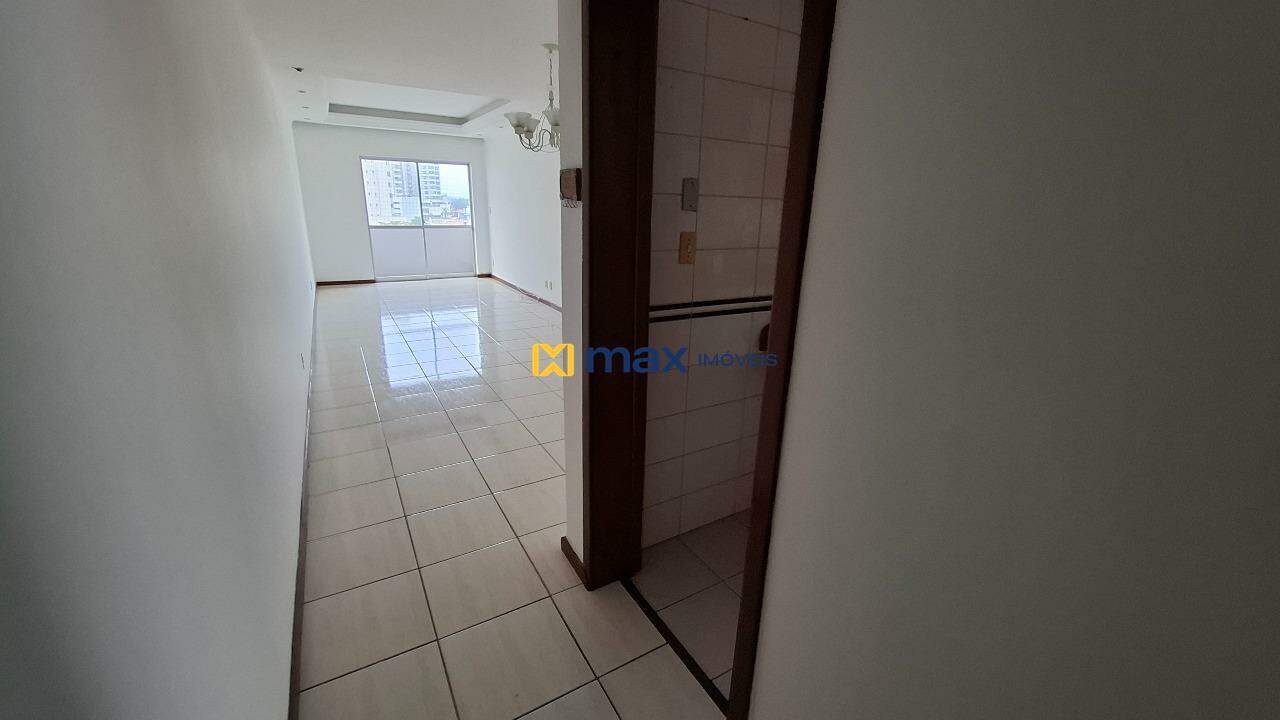 Apartamento para aluguel no Centro: Hall de Entrada