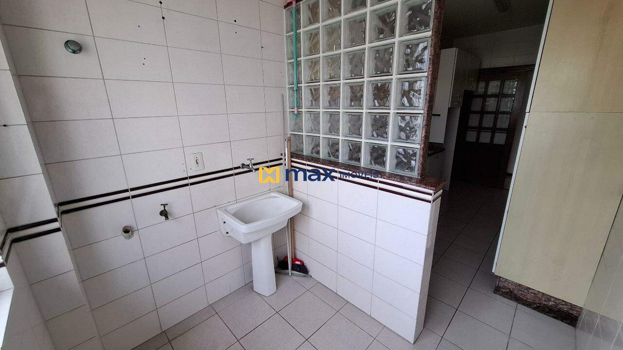 Apartamento para aluguel no Centro: Cozinha/ Lavanderia