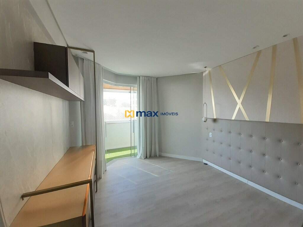 Apartamento à venda no Fazenda: Suíte Master