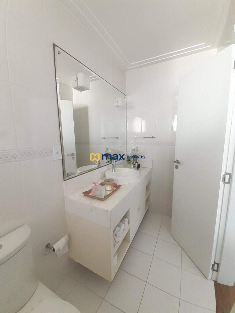 Apartamento à venda no Fazenda: Banheiro Suíte 02