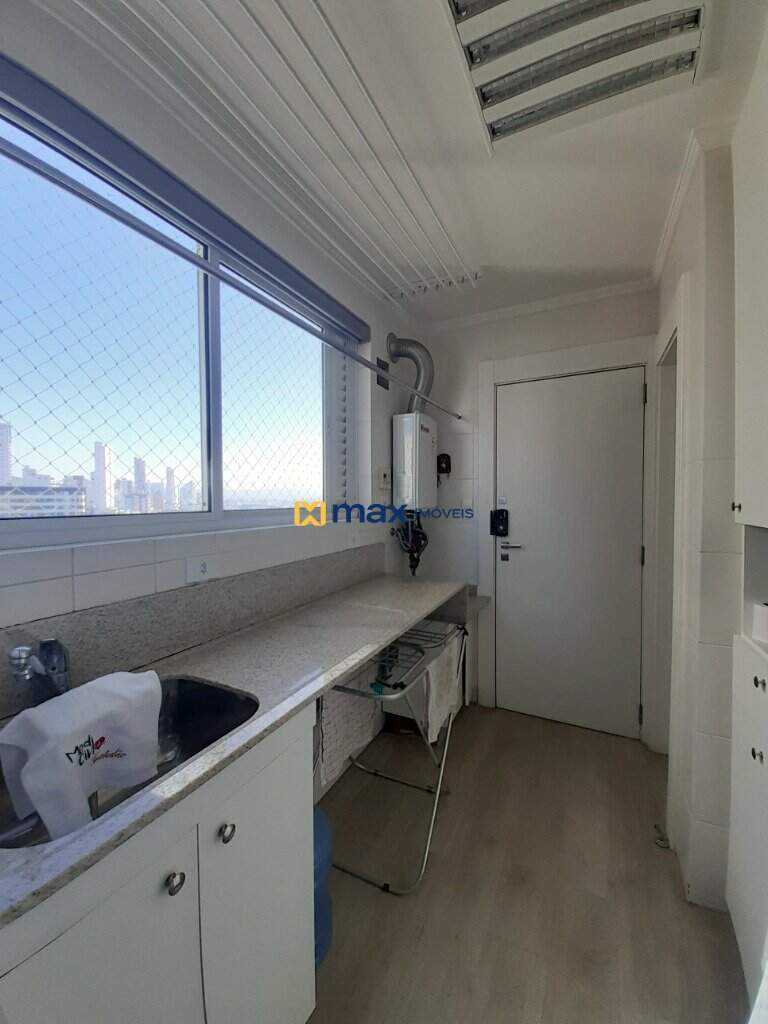 Apartamento à venda no Fazenda: Lavanderia