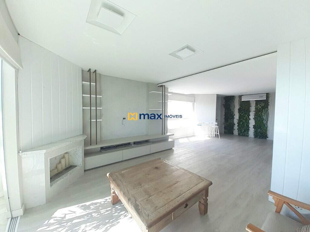 Apartamento à venda no Fazenda: Living Integrado