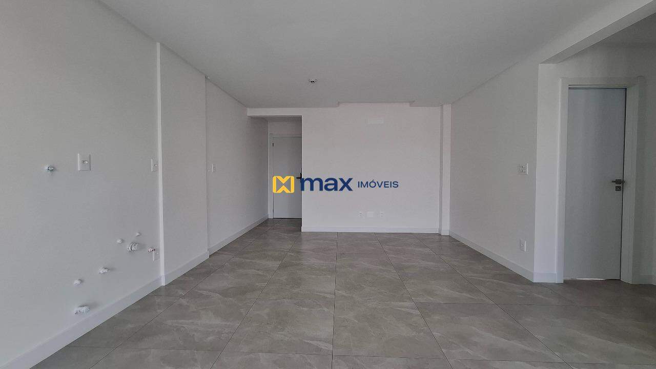 Apartamento à venda no Vila Operária: Living integrado