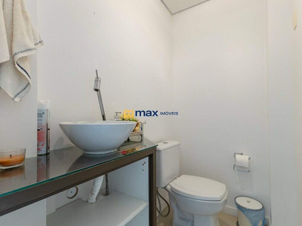 Casa à venda no Praia dos Amores: Lavabo