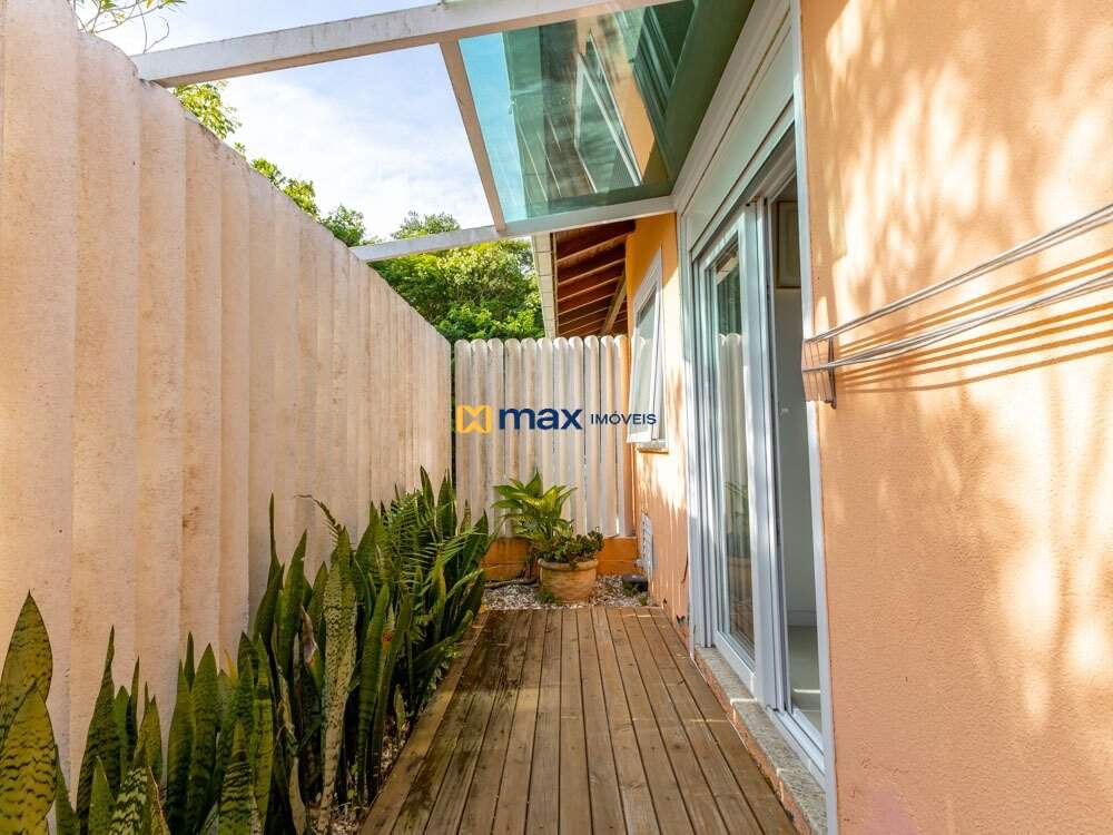 Casa à venda no Praia dos Amores: Área externa suíte 2