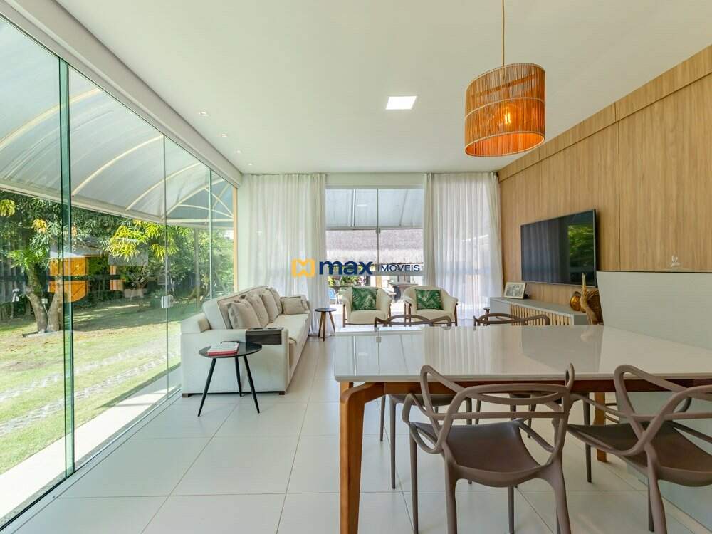 Casa à venda no Praia dos Amores: Living integrado