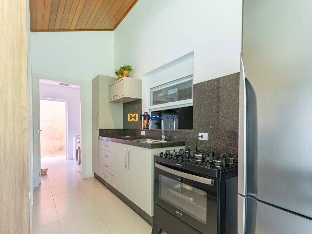 Casa à venda no Praia dos Amores: Cozinha
