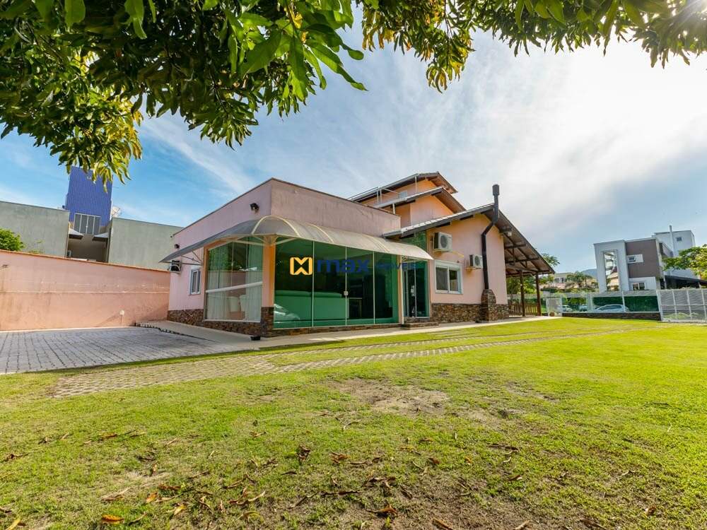 Casa à venda no Praia dos Amores: Área externa