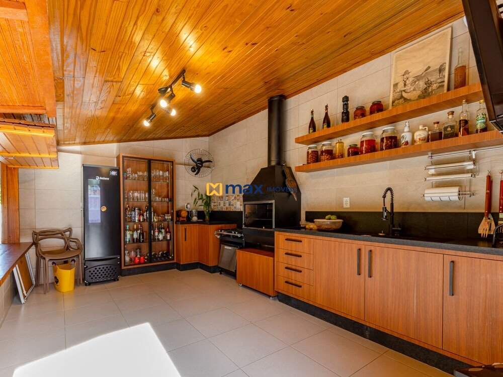 Casa à venda no Praia dos Amores: Área de festas