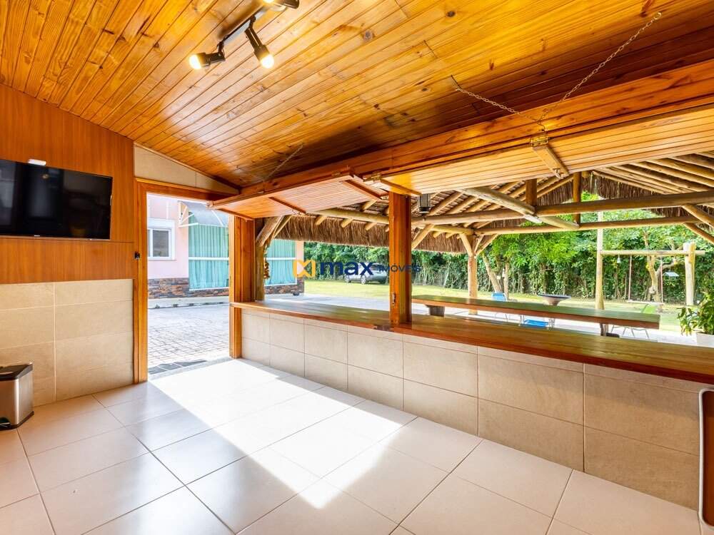Casa à venda no Praia dos Amores: Área de festas