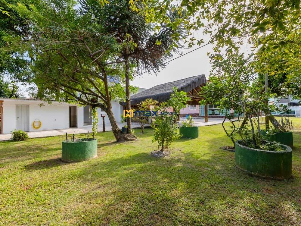 Casa à venda no Praia dos Amores: Área externa