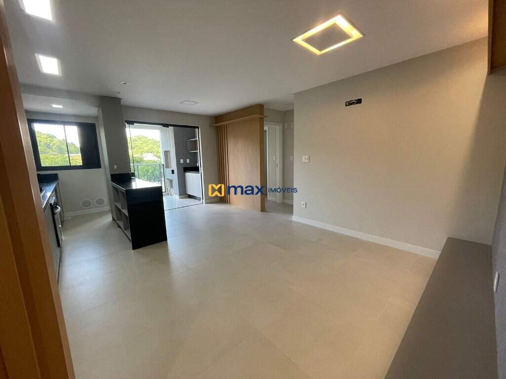Apartamento à venda no Praia Brava: Living integrado
