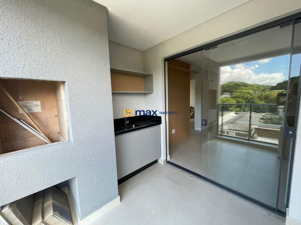 Apartamento à venda no Praia Brava: Sacada com churrasqueira