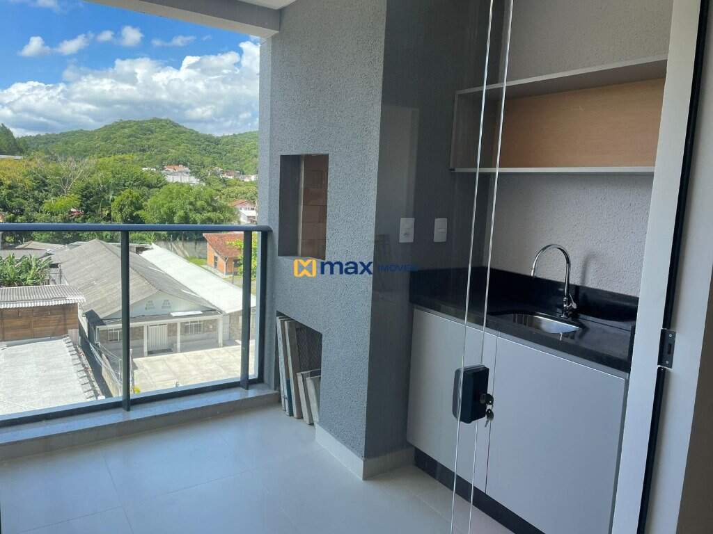 Apartamento à venda no Praia Brava: Sacada com churrasqueira