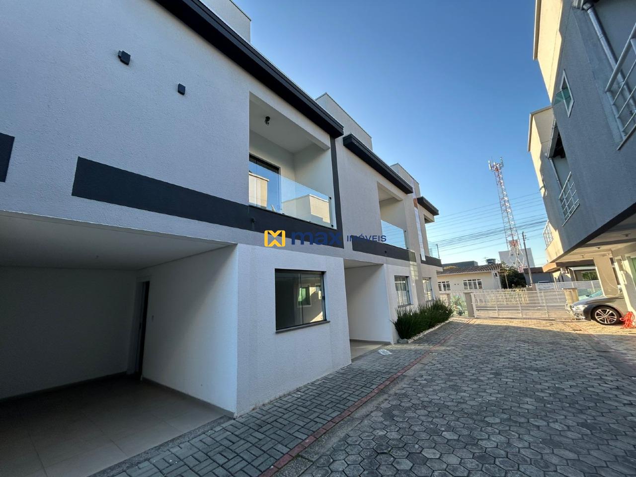 Casa à venda no Centro: 