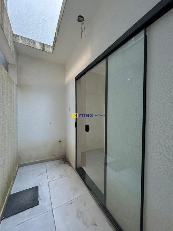 Casa à venda no Centro: Lavanderia