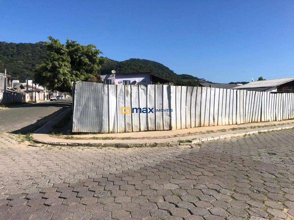 Terreno à venda no Espinheiros: Terreno