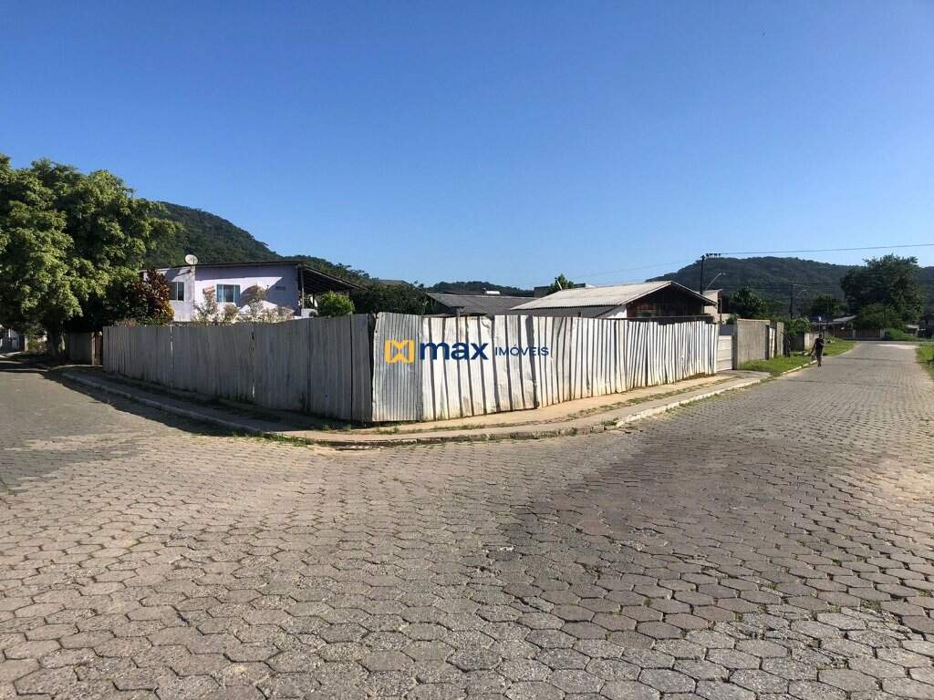 Terreno à venda no Espinheiros: Terreno