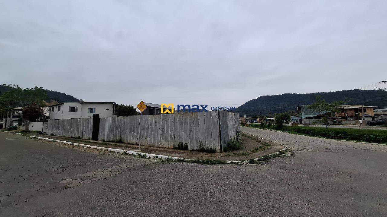 Terreno à venda no Espinheiros: Terreno