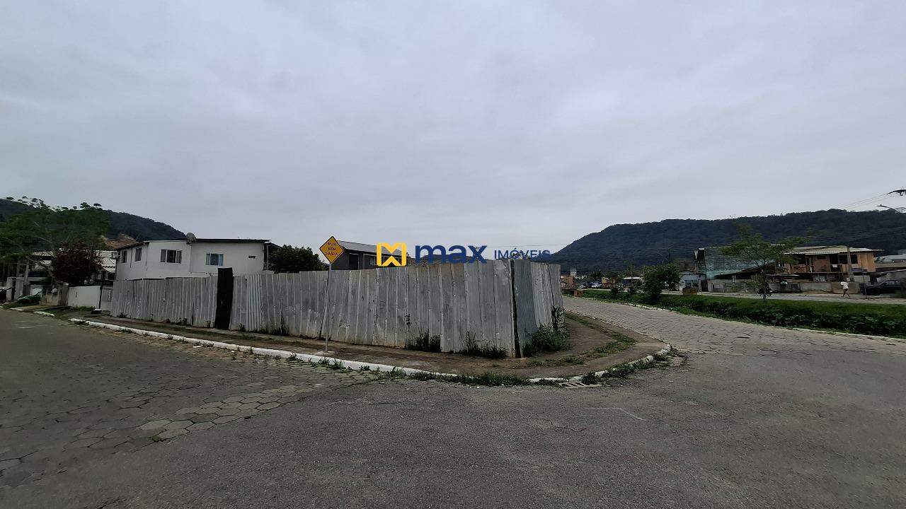 Terreno à venda no Espinheiros: Terreno