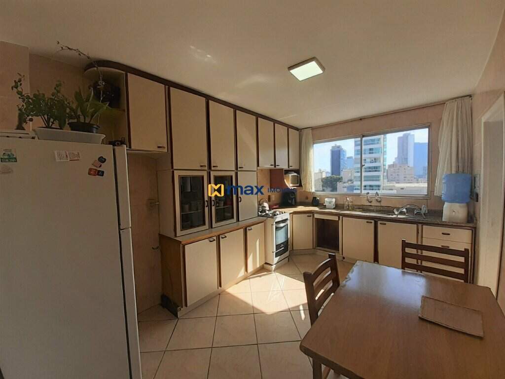 Apartamento à venda no Centro: Cozinha