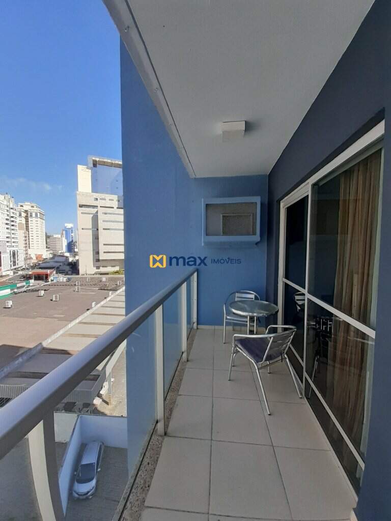 Apartamento à venda no Centro: Sacada
