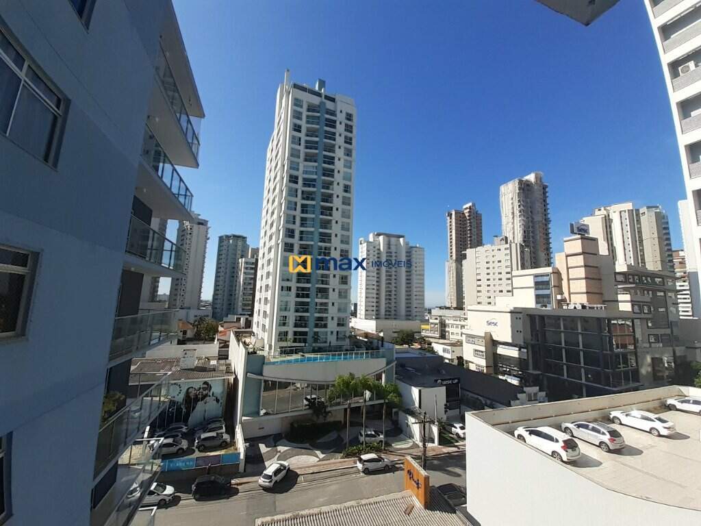 Apartamento à venda no Centro: Vista da Sacada