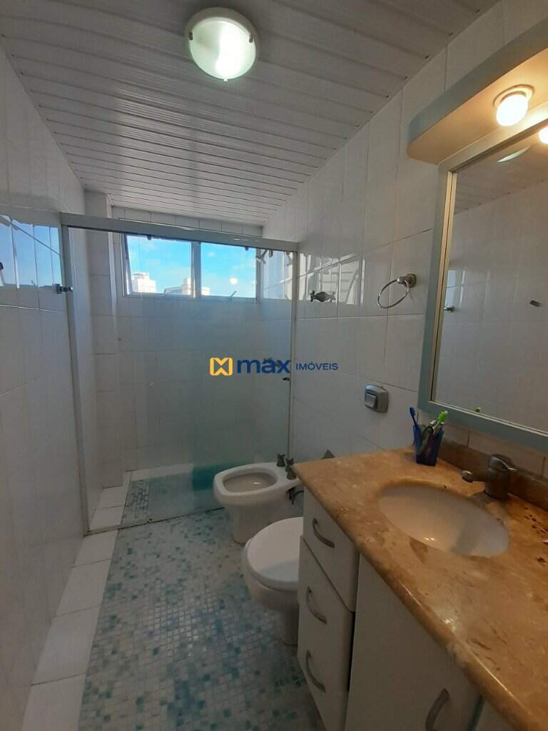 Apartamento à venda no Centro: Banheiro Social