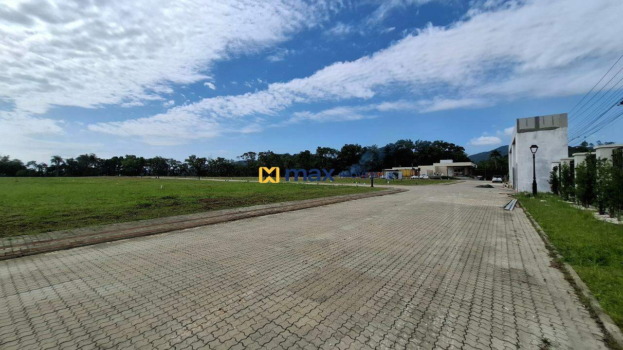 Terreno em condomínio à venda no Rio do Meio: Condomínio