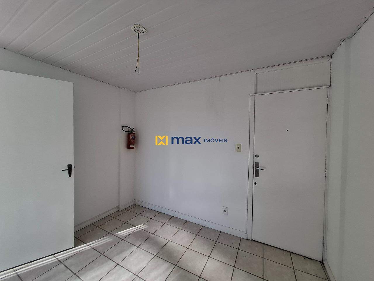 Sala à venda no Centro: Sala