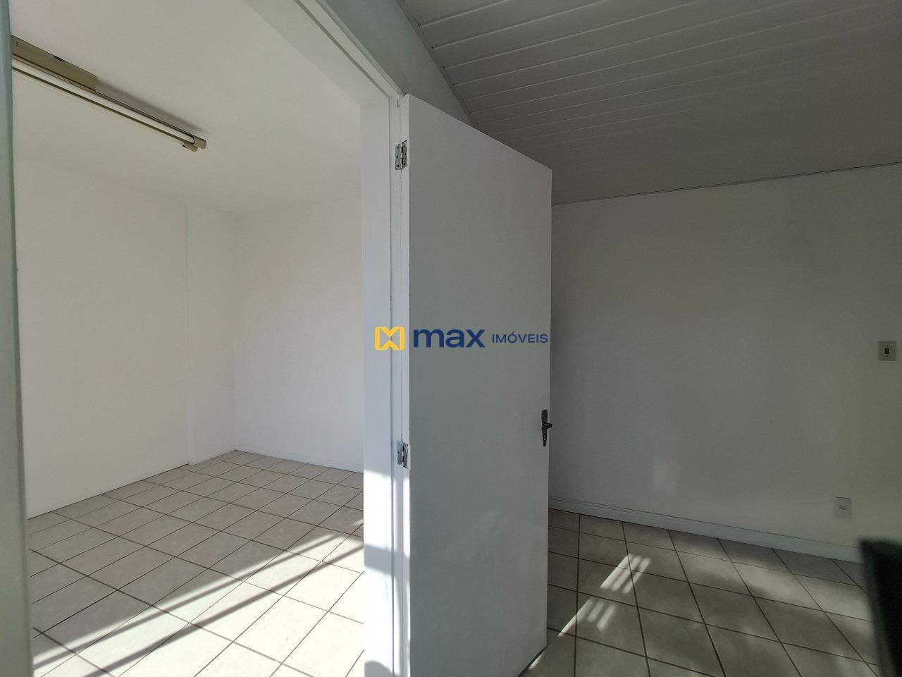 Sala à venda no Centro: Sala