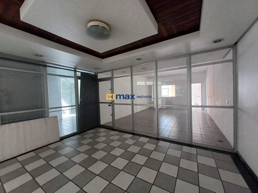 Sala à venda no Centro: 