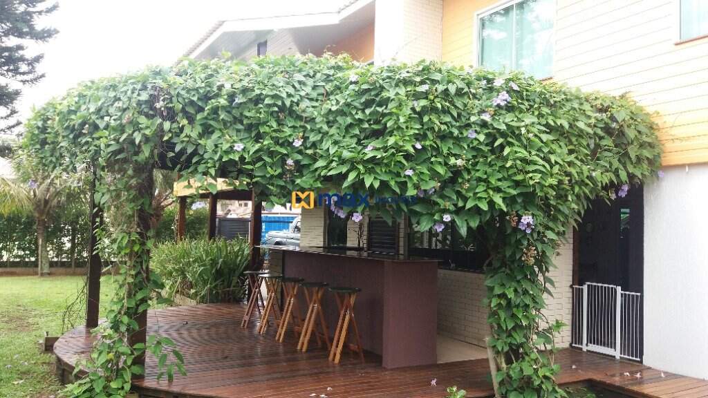 Casa à venda no Centro: 