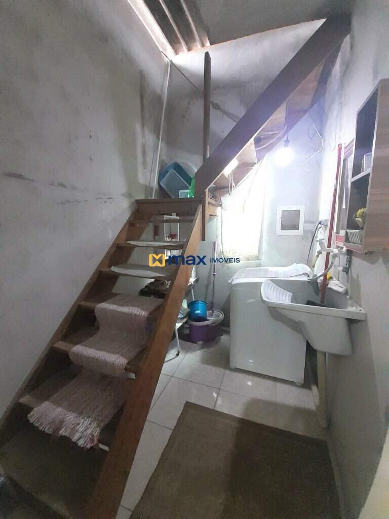 Casa à venda no São João: Lavanderia