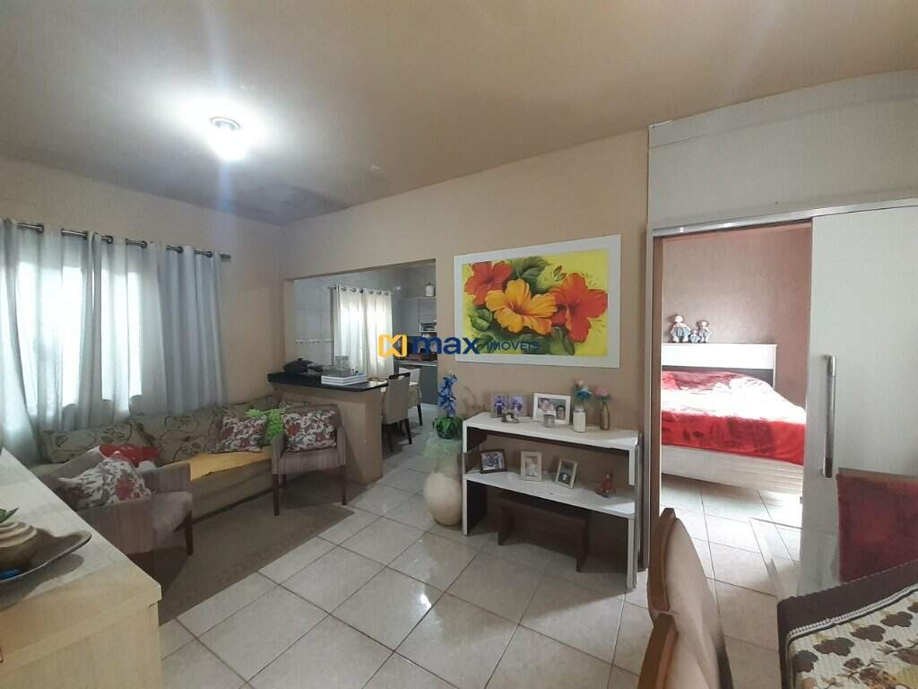 Casa à venda no São João: Sala de Estar e Jantar