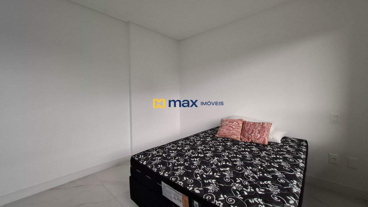 Apartamento à venda no Praia Brava: Suíte 2