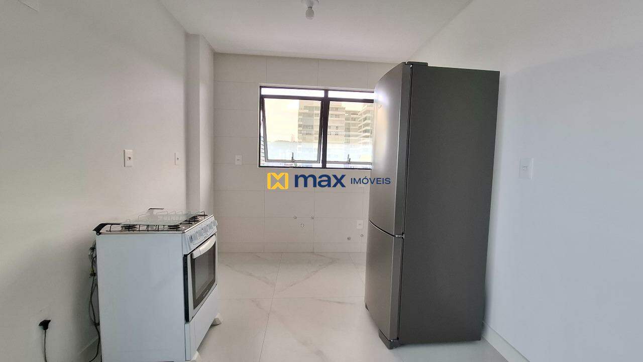 Apartamento à venda no Praia Brava: Cozinha