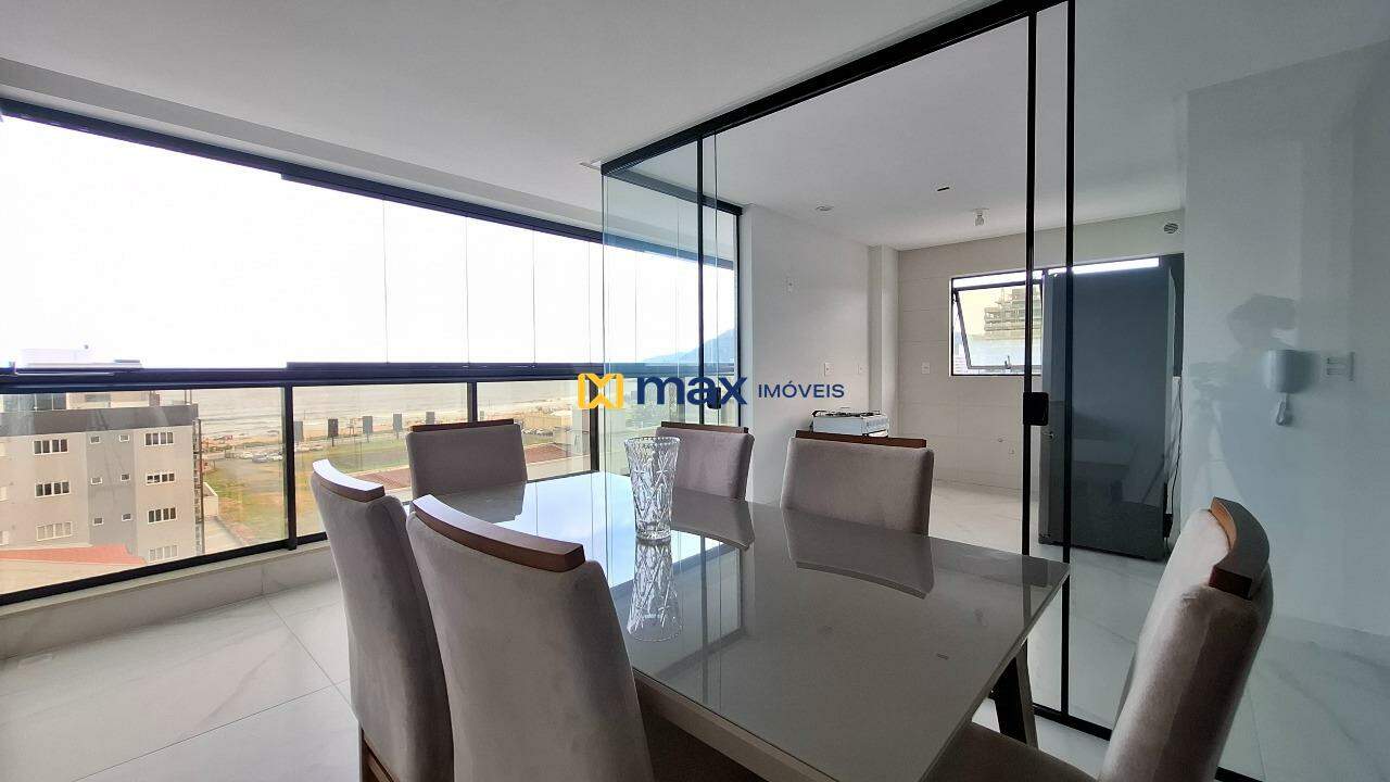 Apartamento à venda no Praia Brava: Sacada com churrasqueira