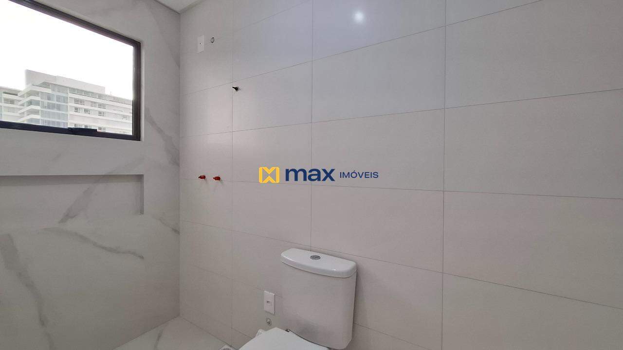 Apartamento à venda no Praia Brava: Banheiro suíte 2