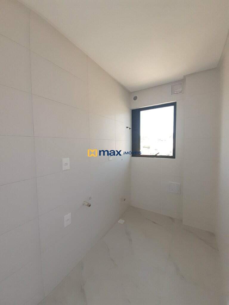 Apartamento à venda no Praia Brava: Lavanderia