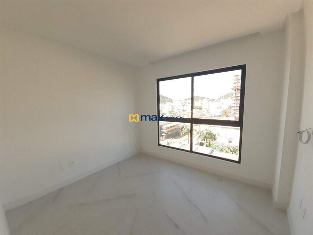 Apartamento à venda no Praia Brava: Suíte 00