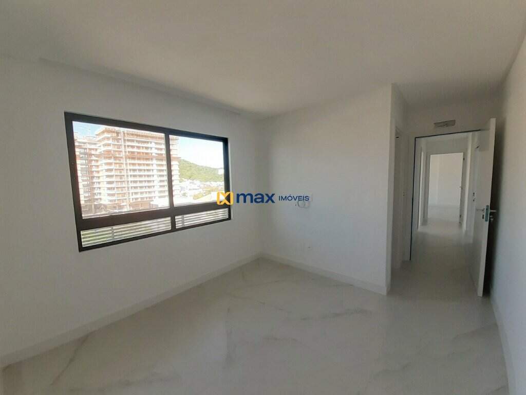 Apartamento à venda no Praia Brava: Suíte 03