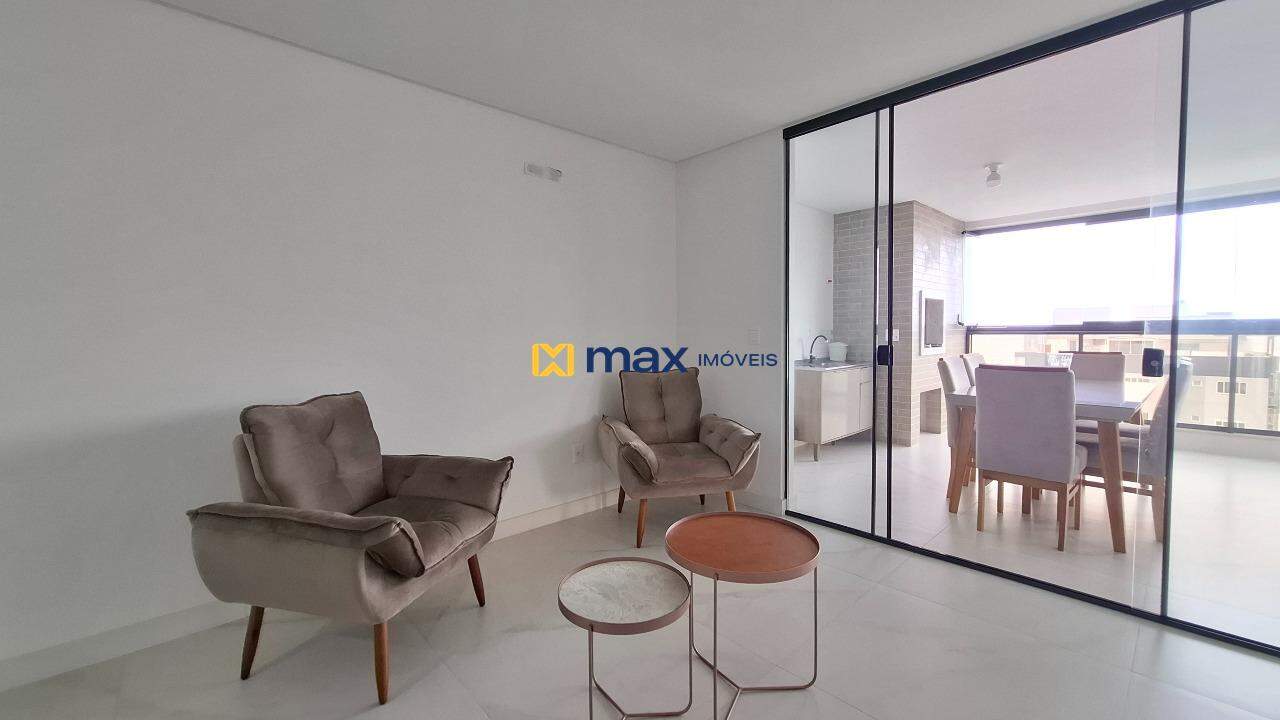 Apartamento à venda no Praia Brava: Living integrado