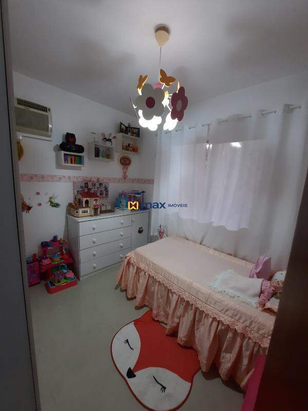 Casa à venda no Centro: