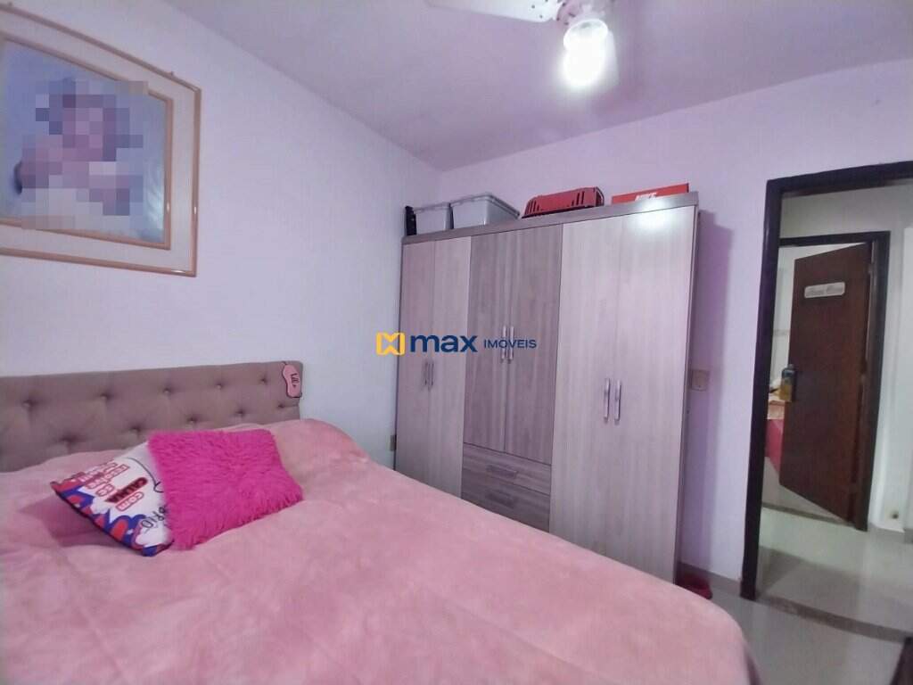 Casa à venda no Centro: