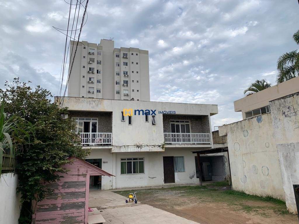Terreno à venda no São João: Terreno