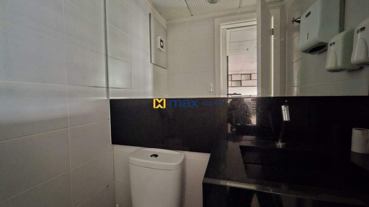 Sala à venda no Fazenda: Lavabo