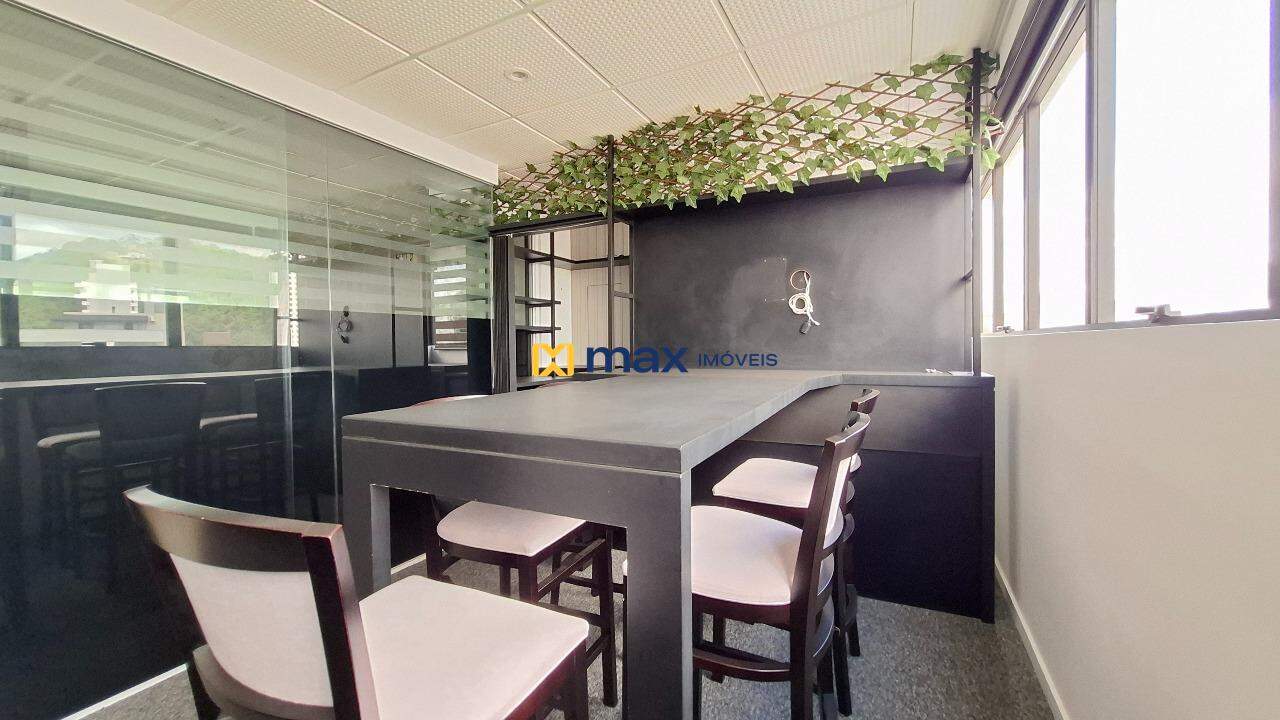 Sala à venda no Fazenda: Sala de reunião