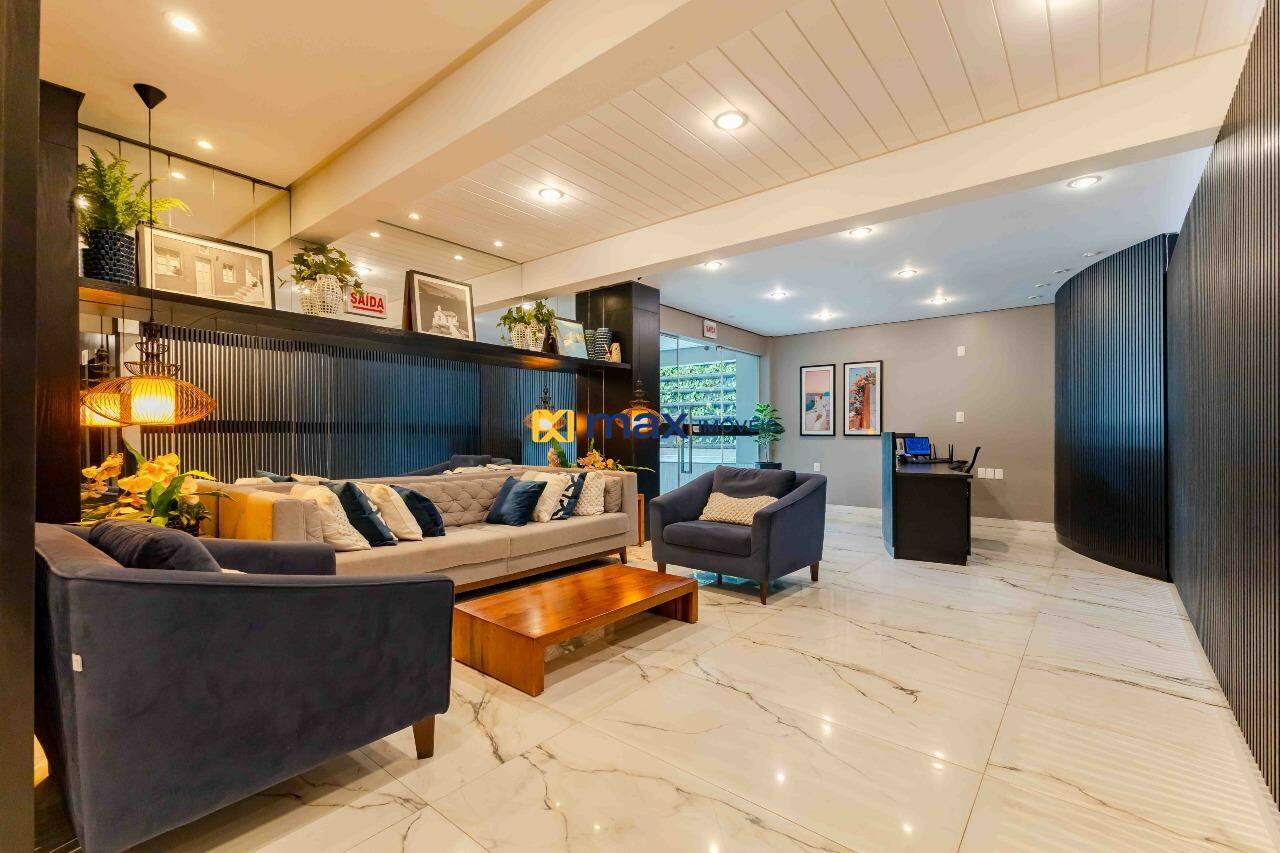 Apartamento à venda no Centro: Hall