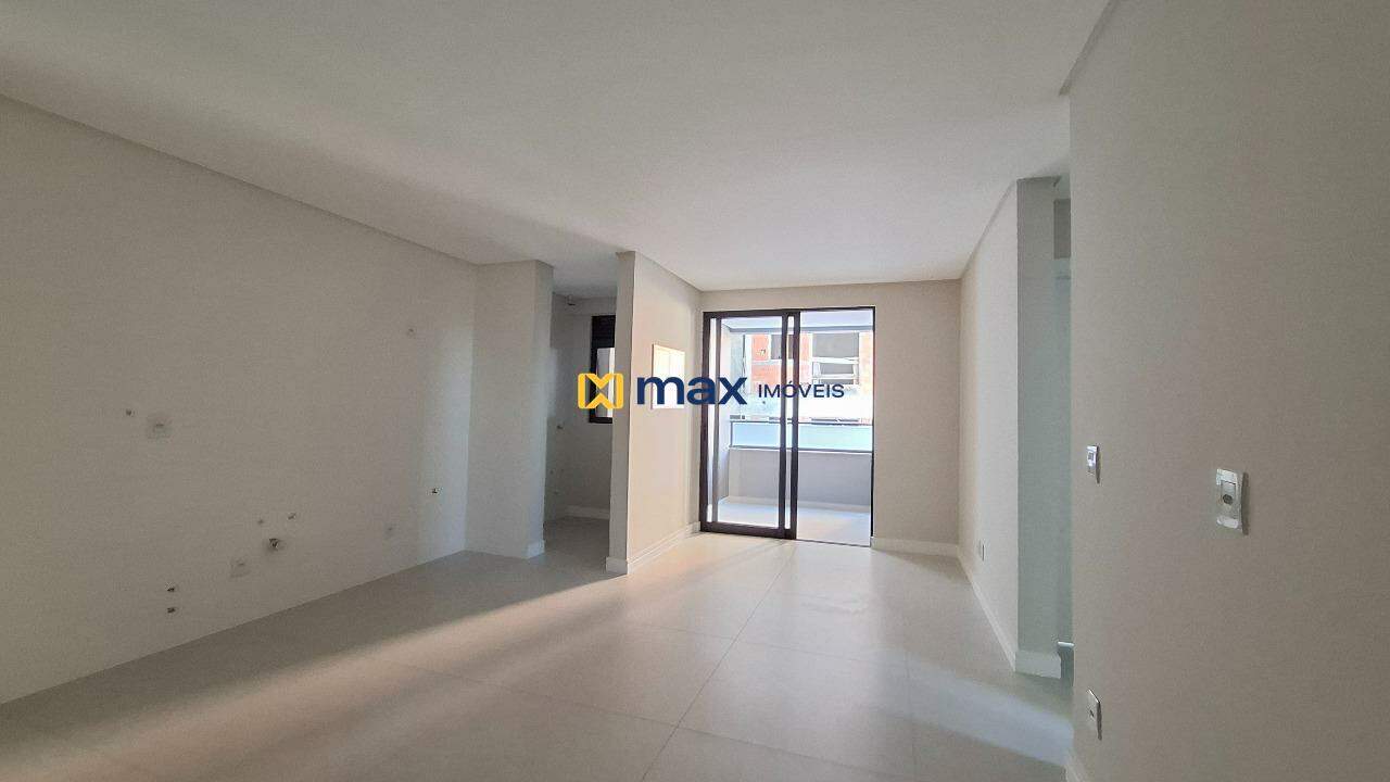 Apartamento à venda no Centro: Living integrado